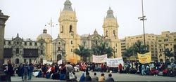 Demos outside the Presidential Palace